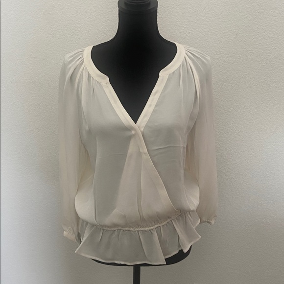 Cream Chiffon top - Picture 1 of 3